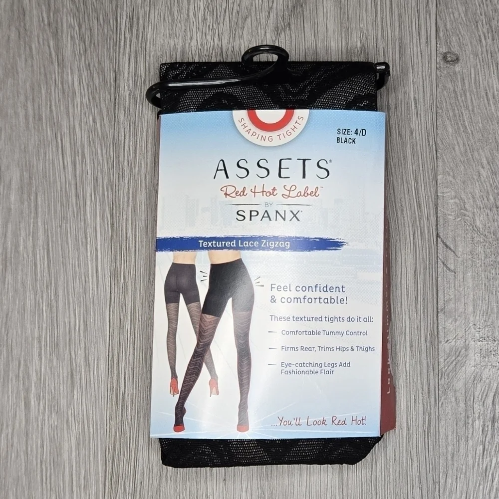 Spanx Assets Red Hot Label Textured Lace Zigzag Tights Size 4/D Black NWT